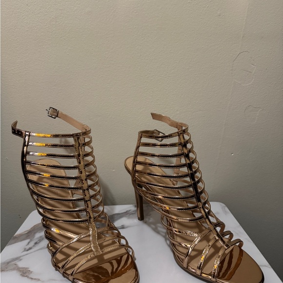 Elegant Rose-Gold Strappy Heels - Picture 4 of 4
